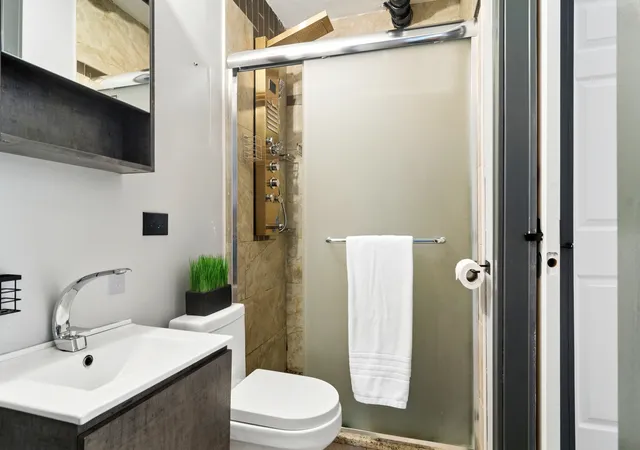 Photo 3 of Condo for sale at 4134 N Keystone Ave #G, Chicago, IL 60641 | MLS# 12780090 | Listing updated on 2026-10-08