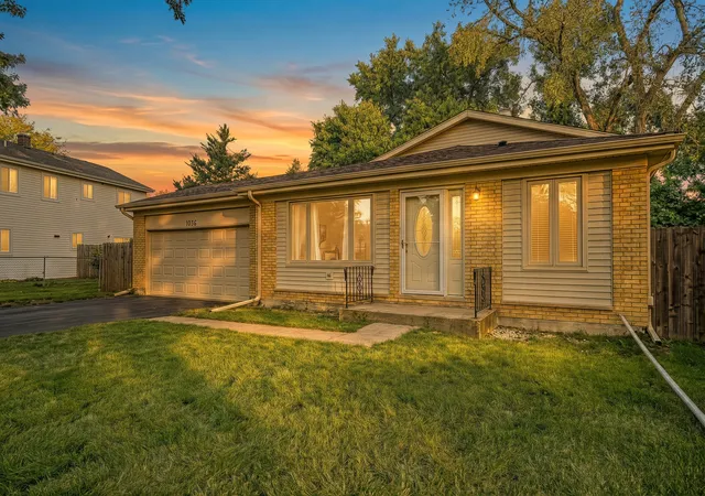 Photo 3 of Single family home for sale at 1036 Foxworth Blvd, Lombard, IL 60148 | MLS# 12780091 | Listing updated on 2026-10-08