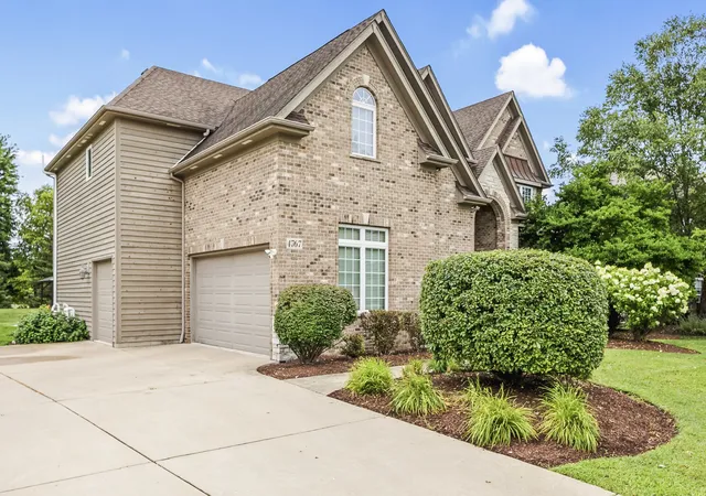 Photo 3 of Single family home for sale at 4767 Sassafras Ln, Naperville, IL 60564 | MLS# 12780099 | Listing updated on 2026-10-08