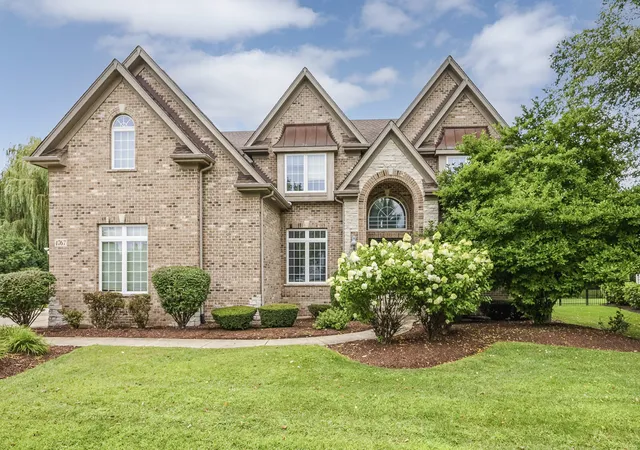 Photo 4 of Single family home for sale at 4767 Sassafras Ln, Naperville, IL 60564 | MLS# 12780099 | Listing updated on 2026-10-08