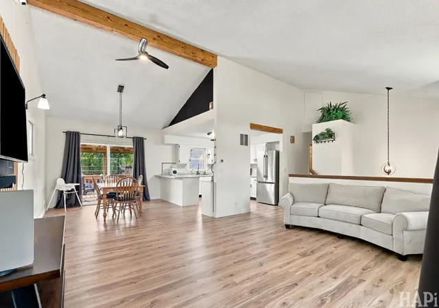 Photo 4 of Single family home for sale at 4901 Bonner Dr, Mc Henry, IL 60050 | MLS# 12780102 | Listing updated on 2026-10-21