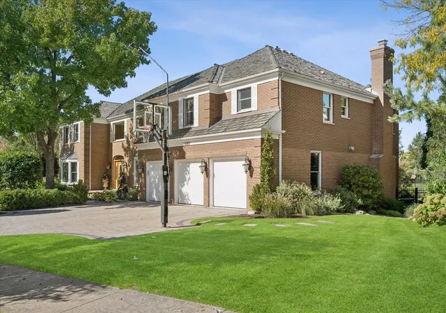 Photo 2 of Single family home for sale at 2342 Mohawk Ln, Glenview, IL 60026 | MLS# 12780109 | Listing updated on 2026-10-20