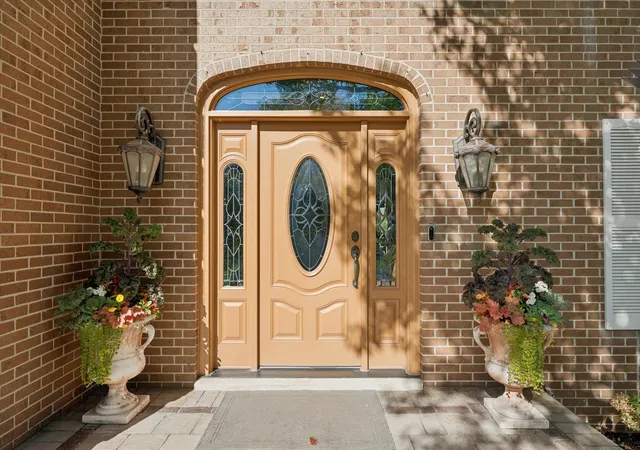 Photo 4 of Single family home for sale at 2342 Mohawk Ln, Glenview, IL 60026 | MLS# 12780109 | Listing updated on 2026-10-20