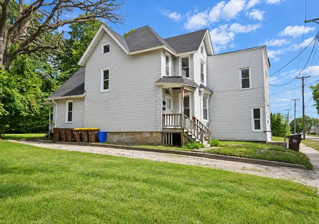 Photo 3 of Multi family home for sale at 1223 1225 Andrews St, Rockford, IL 61101 | MLS# 12780115 | Listing updated on 2026-10-08