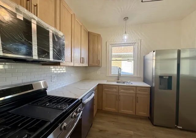 Photo 23 of Single family home for sale at 1413 W 97th Street, Chicago, IL 60643 | MLS# 12780118 | Listing updated on 2026-10-09