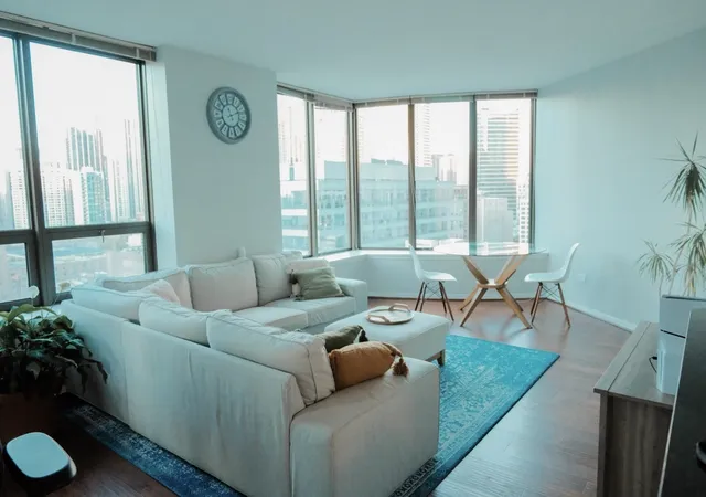 Photo 2 of Condo for sale at 400 N Lasalle Blvd #1401, Chicago, IL 60654 | MLS# 12780150 | Listing updated on 2026-10-08