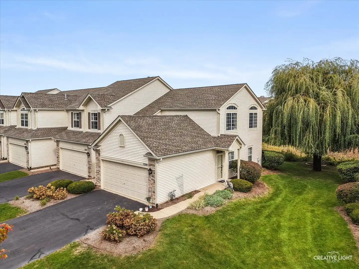 Listing Photo 1 - Condo for sale in 2268 Summerlin Dr located at 2268 Summerlin Dr, Aurora, IL 60503 - Unit #2268