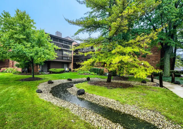 Photo 2 of Condo for sale at 14509 Sussex Ct #PH3, Oak Forest, IL 60452 | MLS# 12780175 | Listing updated on 2026-10-09