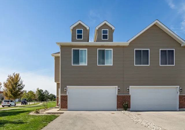 Photo 1 of Townhouse for sale at 3967 Evans Ct, Yorkville, IL 60560 | MLS# 12780183 | Listing updated on 2026-10-10