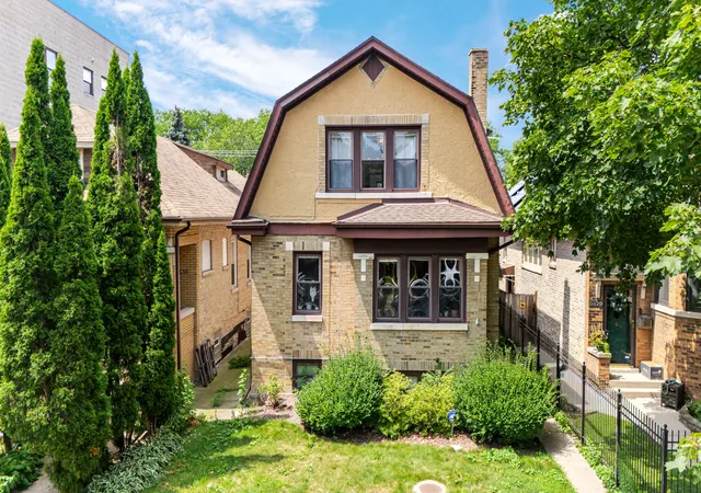 Photo 1 of Multi family home for sale at 6024 N Rockwell St, Chicago, IL 60659 | MLS# 12780200 | Listing updated on 2026-10-08