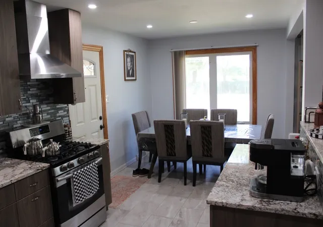 Photo 3 of Single family home for sale at 4253 W Devon Ave, Chicago, IL 60646 | MLS# 12780206 | Listing updated on 2026-10-09