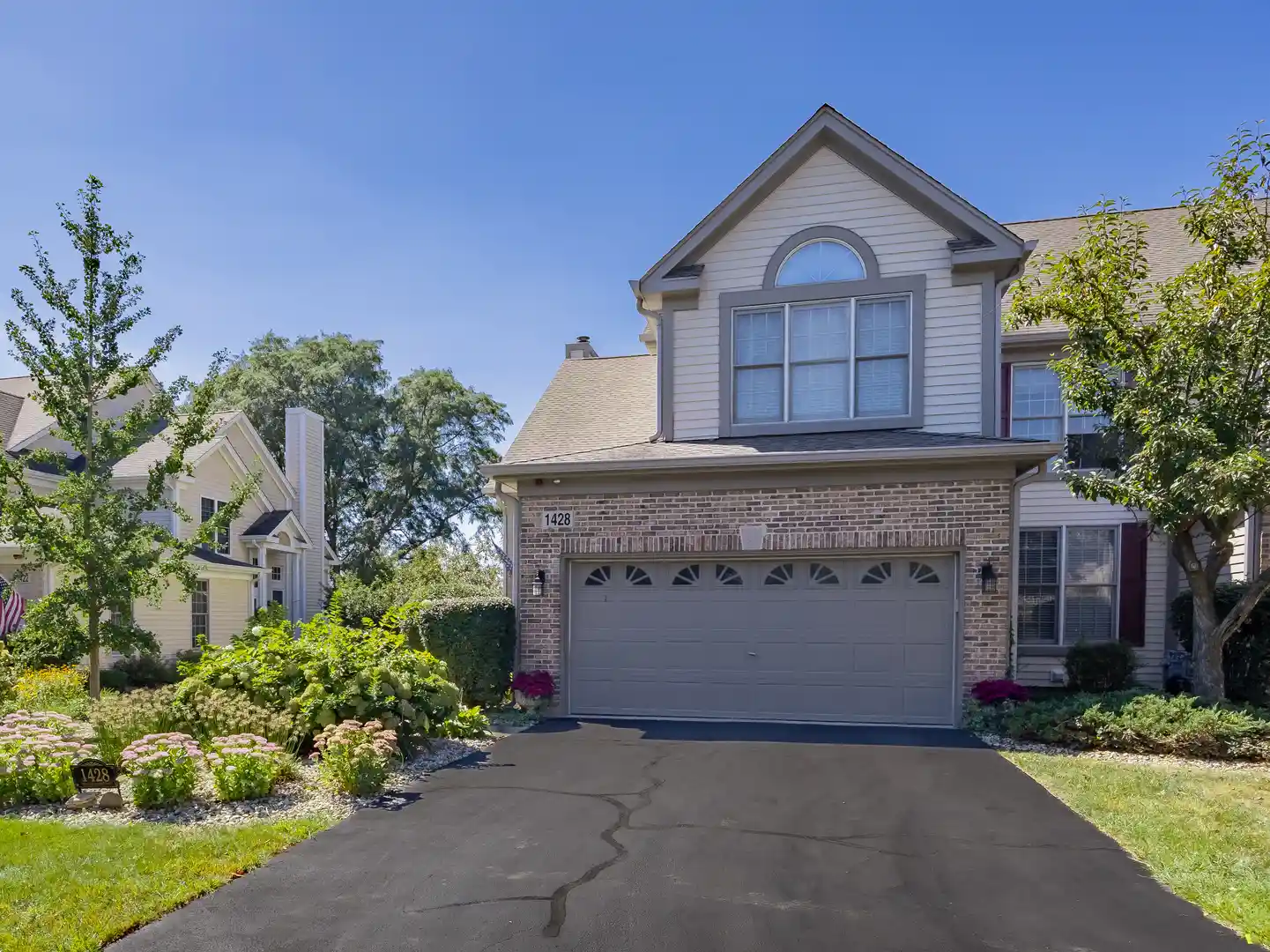 Listing Photo 1 - Condo for sale in 1428 Whitespire Ct located at 1428 Whitespire Ct, Naperville, IL 60565 - Unit 1428 Whitespire Ct