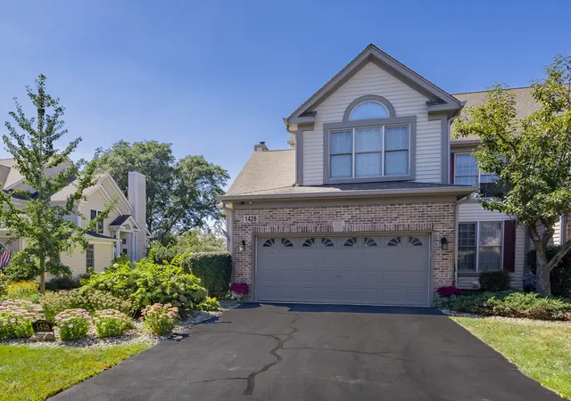Photo 1 of Condo for sale at 1428 Whitespire Ct, Naperville, IL 60565 | MLS# 12780235 | Listing updated on 2026-10-08