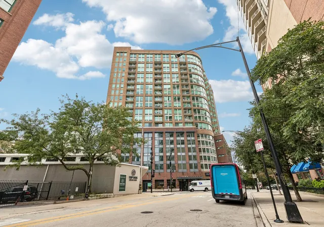 Photo 1 of Condo for sale at 600 N Kingsbury St #101, Chicago, IL 60654 | MLS# 12780256 | Listing updated on 2026-10-08