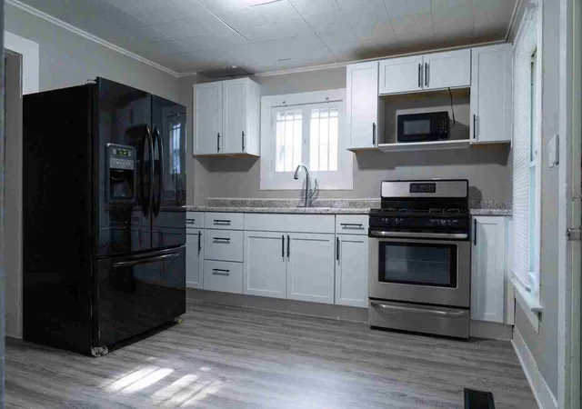 Photo 1 of Single family home for sale at 1432 W 6th Street, Davenport, IA 52802 | MLS# 12780267 | Listing updated on 2026-10-14