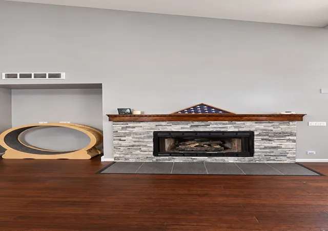 Photo 3 of Single family home for sale at 5511 Chantilly Cir, Lake In The Hills, IL 60156 | MLS# 12780287 | Listing updated on 2026-10-08