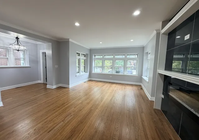Photo 3 of Single family home for sale at 8118 S Saint Lawrence Ave, Chicago, IL 60619 | MLS# 12780289 | Listing updated on 2026-10-09