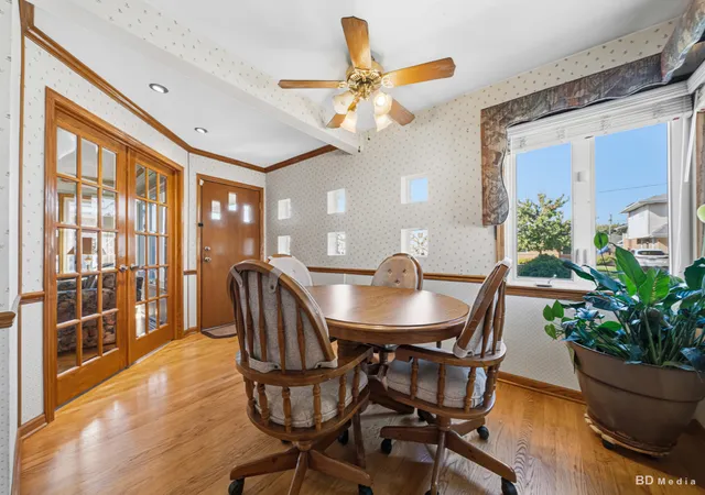 Photo 3 of Single family home for sale at 8607 S Tripp Ave, Chicago, IL 60652 | MLS# 12780292 | Listing updated on 2026-10-08