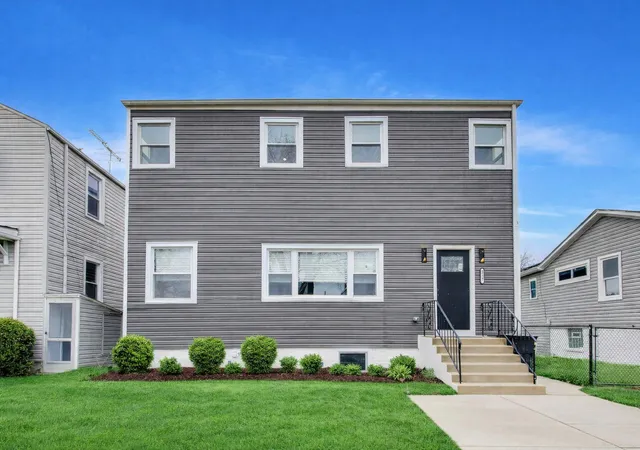 Photo 1 of Single family home for sale at 2227 Foster St, Evanston, IL 60201 | MLS# 12780328 | Listing updated on 2026-10-08