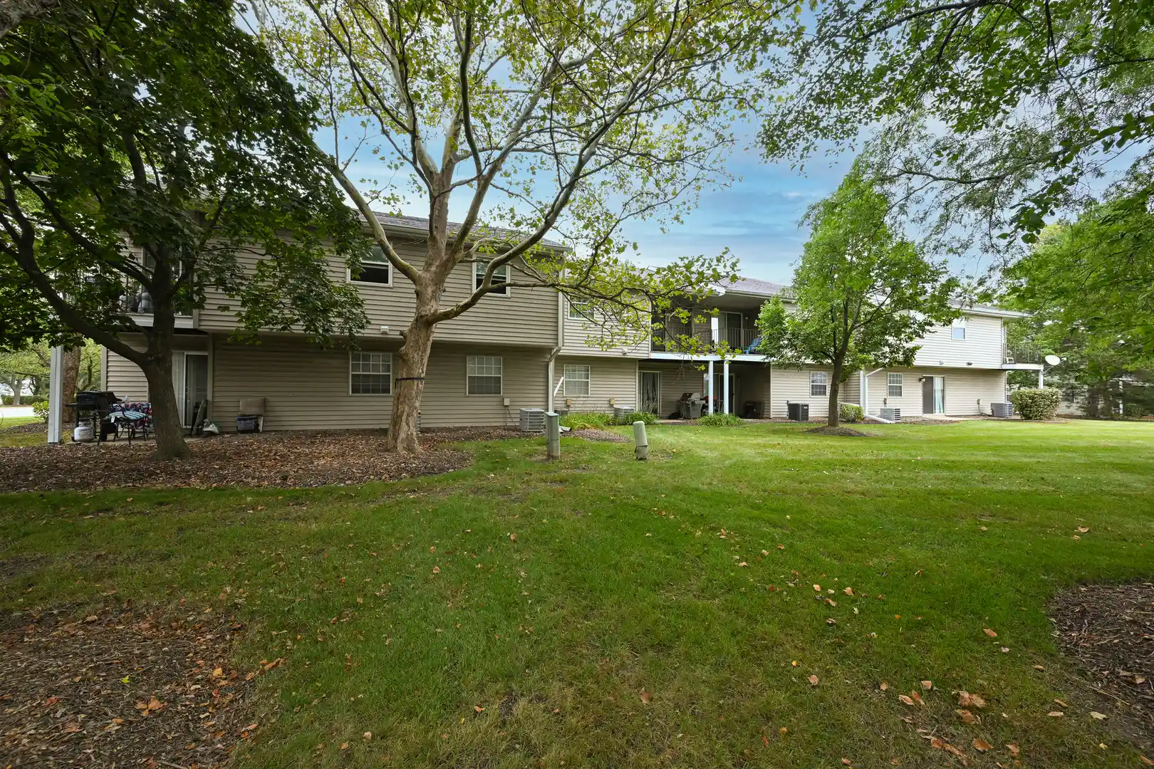 Listing Photo 24 - Condo for sale in 59 Gant Cir located at 59 Gant Cir, Streamwood, IL 60107 - Unit 59 Gant Cir