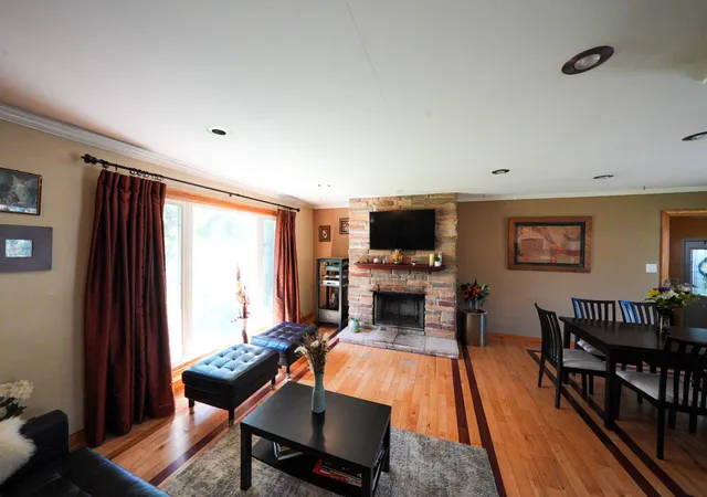 Photo 2 of Single family home for sale at 1534 Sequoia Ln, Darien, IL 60561 | MLS# 12780345 | Listing updated on 2026-10-08