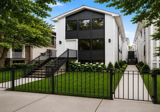 Condo for sale at 1938 N Sawyer Ave #1, Chicago, IL 60647 | MLS# 12780386
