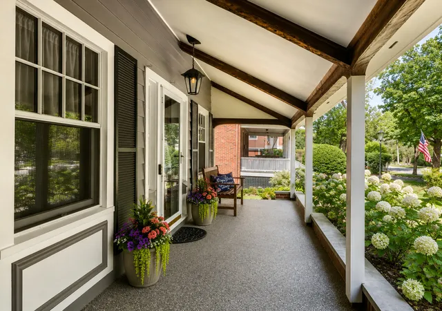 Photo 3 of Single family home for sale at 1530 Oakwood Ave, Highland Park, IL 60035 | MLS# 12780388 | Listing updated on 2026-10-08