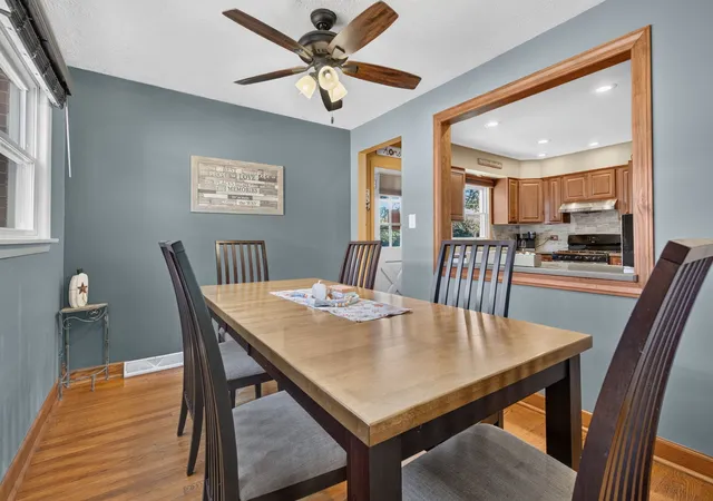 Photo 4 of Single family home for sale at 18413 Hood Ave, Homewood, IL 60430 | MLS# 12780390 | Listing updated on 2026-10-08