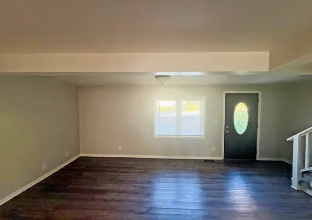 Photo 3 of Single family home for sale at 139 Wildwood Rd, Algonquin, IL 60102 | MLS# 12780396 | Listing updated on 2026-10-26