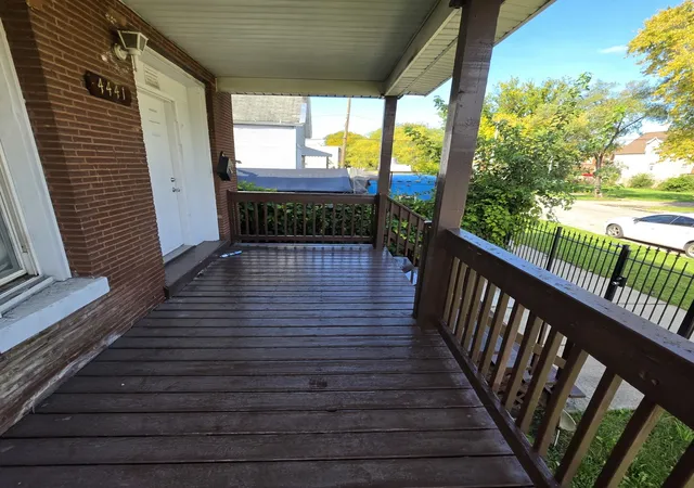 Photo 4 of House for sale at 4441 W Congress Pkwy, Chicago, IL 60624 | MLS# 12780403 | Listing updated on 2026-10-09