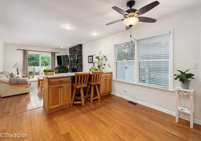 Photo 4 of Single family home for sale at 743 Franklin St, Westmont, IL 60559 | MLS# 12780404 | Listing updated on 2026-10-08