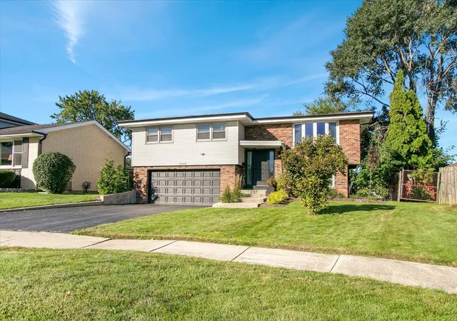 Photo 1 of Single family home for sale at 9248 S 89th Avenue, Hickory Hills, IL 60457 | MLS# 12780430 | Listing updated on 2026-10-08