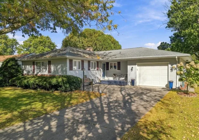 Photo 1 of Single family home for sale at 408 Sunset Ln, Mount Morris, IL 61054 | MLS# 12780516 | Listing updated on 2026-10-09