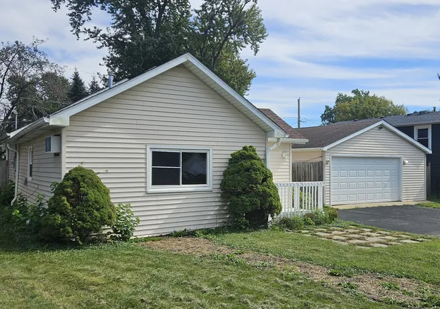 Single family home for sale at 1613 Juneway Ter, Round Lake Beach, IL 60073 | MLS# 12780525