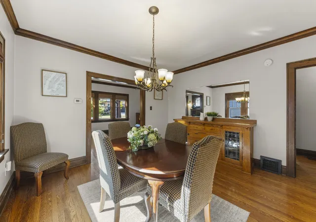 Photo 4 of Single family home for sale at 4821 Saratoga Ave, Downers Grove, IL 60515 | MLS# 12780535 | Listing updated on 2026-10-20