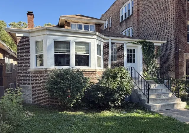 Photo 3 of Single family home for sale at 7735 S Colfax Ave, Chicago, IL 60649 | MLS# 12780539 | Listing updated on 2026-10-08