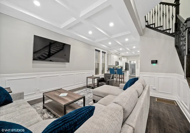 Photo 1 of Single family home for sale at 2425 W Lexington St, Chicago, IL 60612 | MLS# 12780547 | Listing updated on 2026-10-28