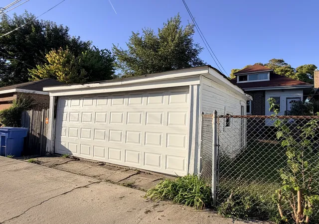 Photo 3 of Single family home for sale at 1745 E 85th Street, Chicago, IL 60617 | MLS# 12780548 | Listing updated on 2026-10-08