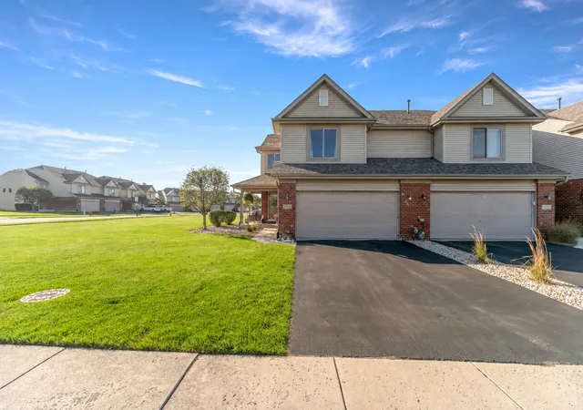 Photo 1 of Townhouse for sale at 8229 Pecan Pl, Frankfort, IL 60423 | MLS# 12780554 | Listing updated on 2026-10-09