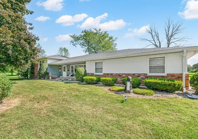 Photo 1 of Single family home for sale at 3918 E 550th Road, Mendota, IL 61342 | MLS# 12780563 | Listing updated on 2026-10-08