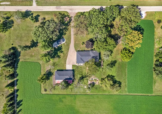Photo 48 of Single family home for sale at 3918 E 550th Road, Mendota, IL 61342 | MLS# 12780563 | Listing updated on 2026-10-08