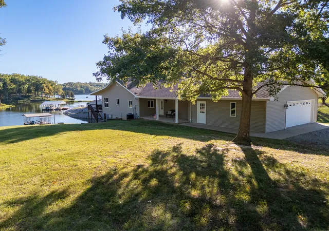 Photo 3 of Single family home for sale at 13017 Egypt Shrs Rd, Creal Springs, IL 62922 | MLS# 12780569 | Listing updated on 2026-10-08
