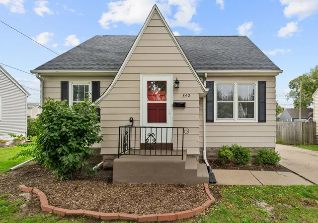 Single family home for sale at 342 W 29th Street, Davenport, IA 52803 | MLS# 12780610