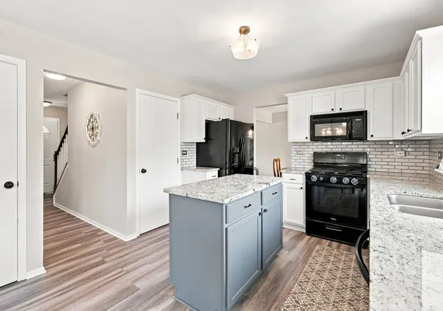 Photo 2 of Single family home for sale at 1251 Idabright Dr, Plainfield, IL 60586 | MLS# 12780615 | Listing updated on 2026-10-08