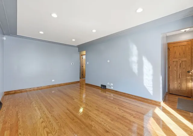 Photo 4 of Single family home for sale at 13516 S Ave L St, Chicago, IL 60633 | MLS# 12780626 | Listing updated on 2026-10-10