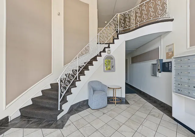 Photo 2 of Condo for sale at 5000 Carriageway Dr #116, Rolling Meadows, IL 60008 | MLS# 12780627 | Listing updated on 2026-10-09