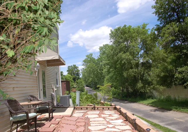 Photo 3 of Townhouse for sale at 1641 Cove Ct, Naperville, IL 60565 | MLS# 12780629 | Listing updated on 2026-10-08