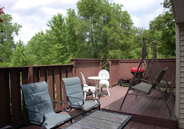 Photo 4 of Townhouse for sale at 1641 Cove Ct, Naperville, IL 60565 | MLS# 12780629 | Listing updated on 2026-10-08