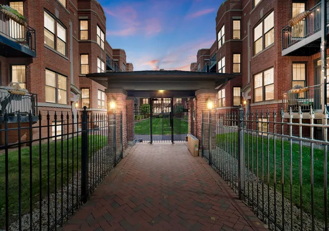 Condo for sale at 2705 N Mildred Ave #3A, Chicago, IL 60614 | MLS# 12780635