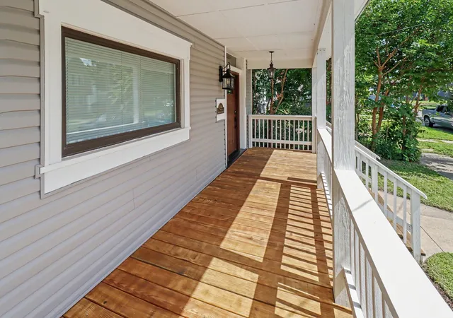 Listing Photo 3 - Condo for sale in building located at 646 Webster St, Ottawa, IL 61350